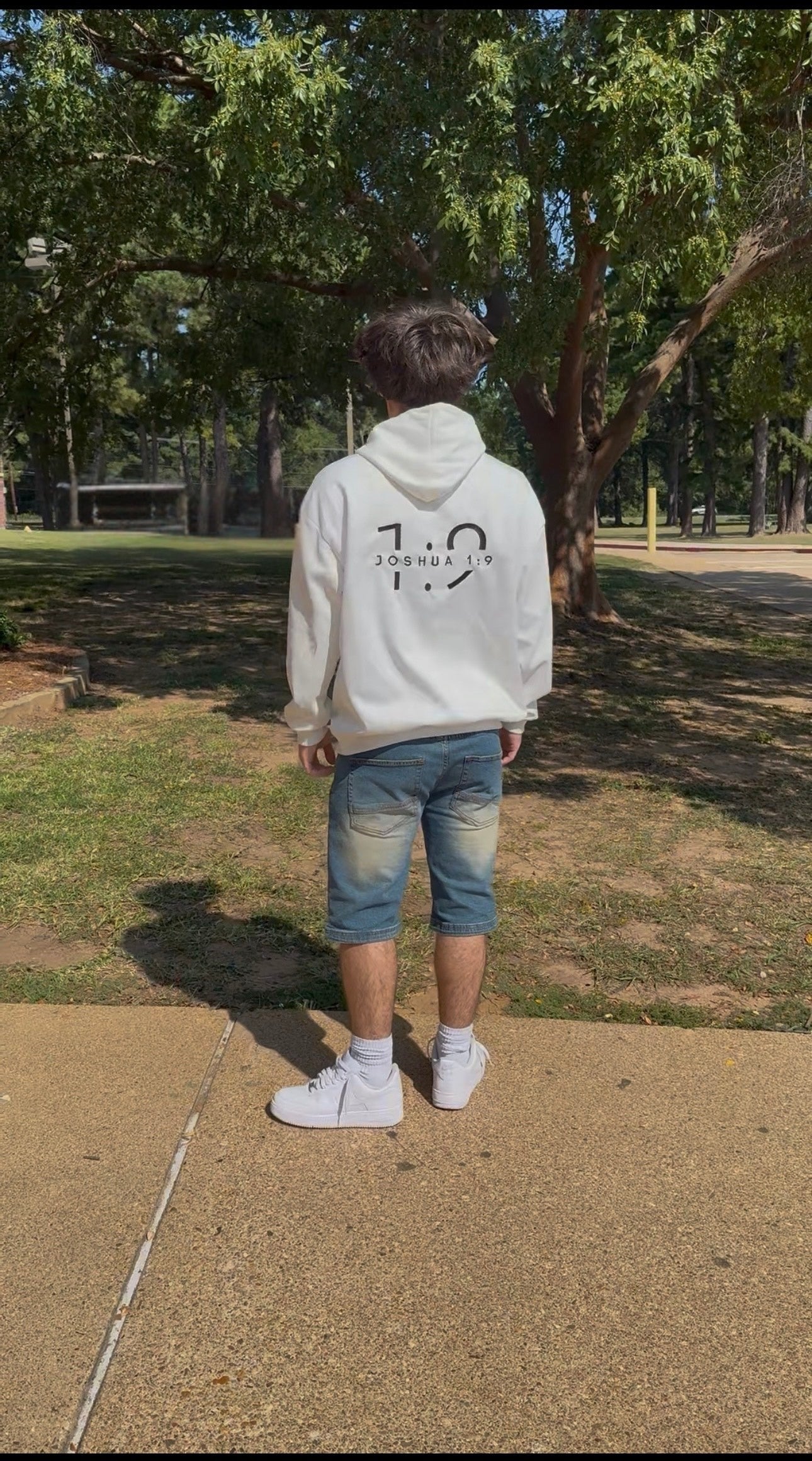 1:9 Hoodie- White